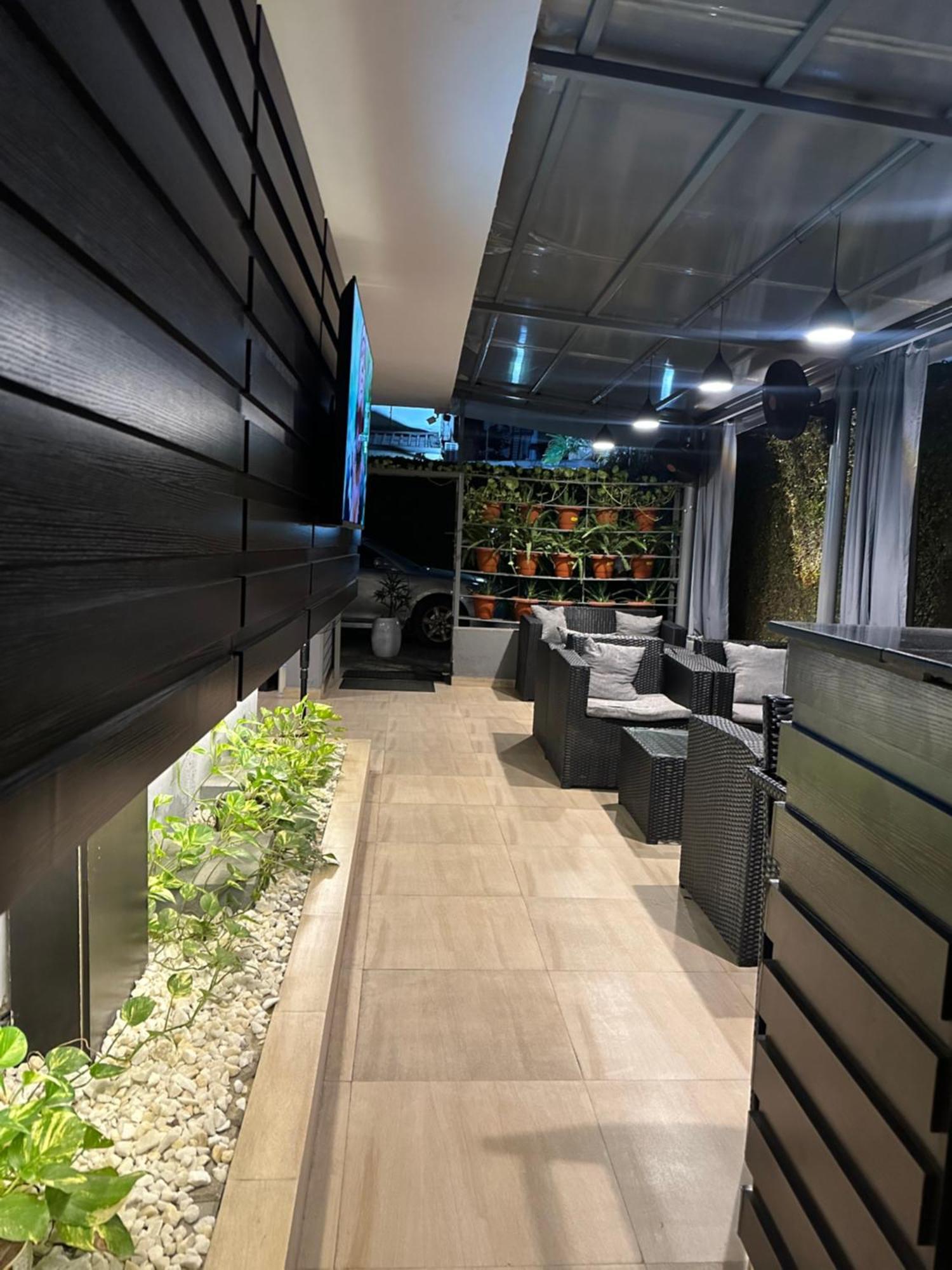 Villa Thirty Three 라고스 외부 사진